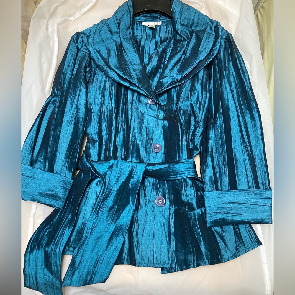 Puli jacket XS. NWOT